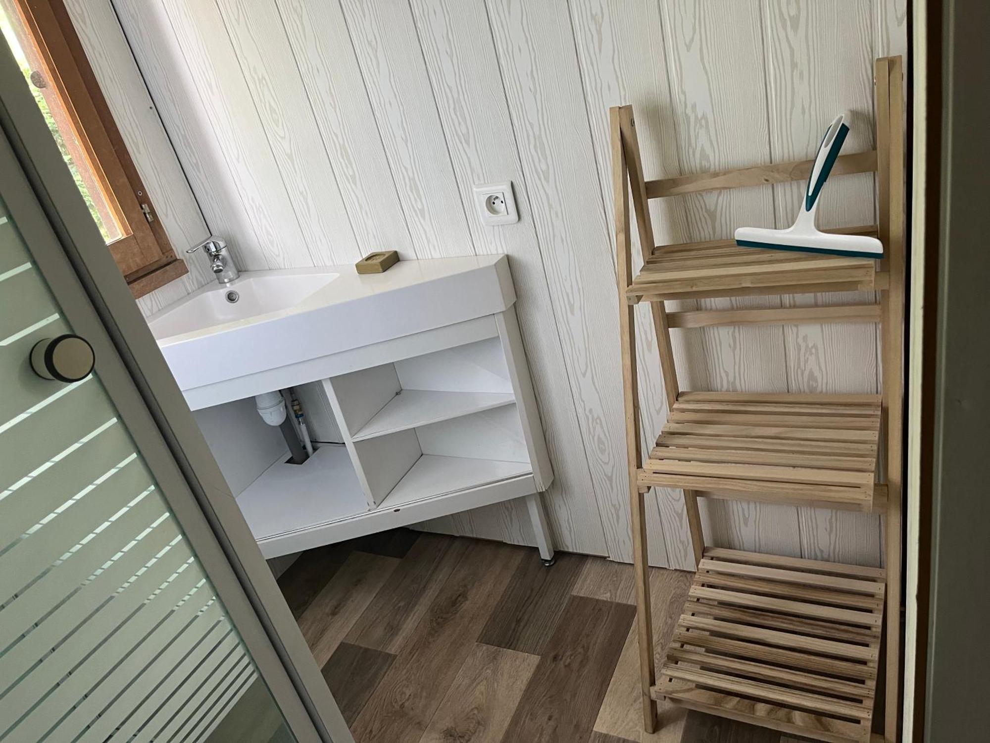 Les Petits Chalets De Dudu La Voulte-sur-Rhone 外观 照片